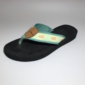 Women’s LL Bean flip flop sandals sz 8
